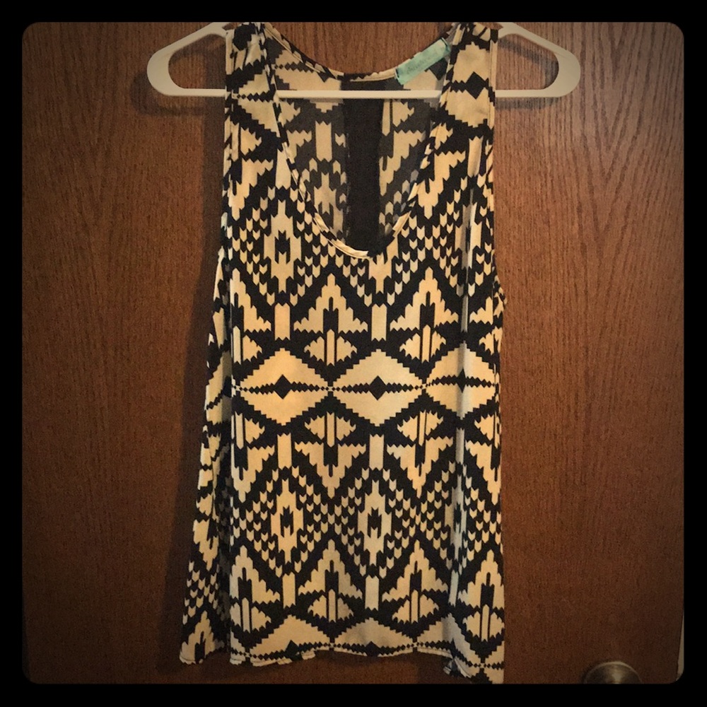 Medium tunic tank Aztec print cream/black